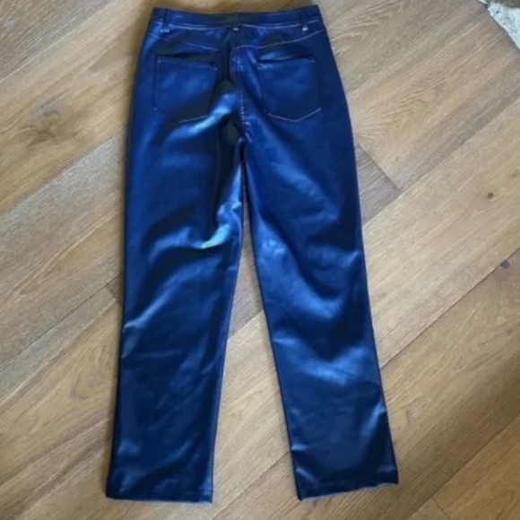 HALOGEN Classic Navy 5 Pocket Faux Leather Straight Leg Crop Pants - Picture 3 of 9